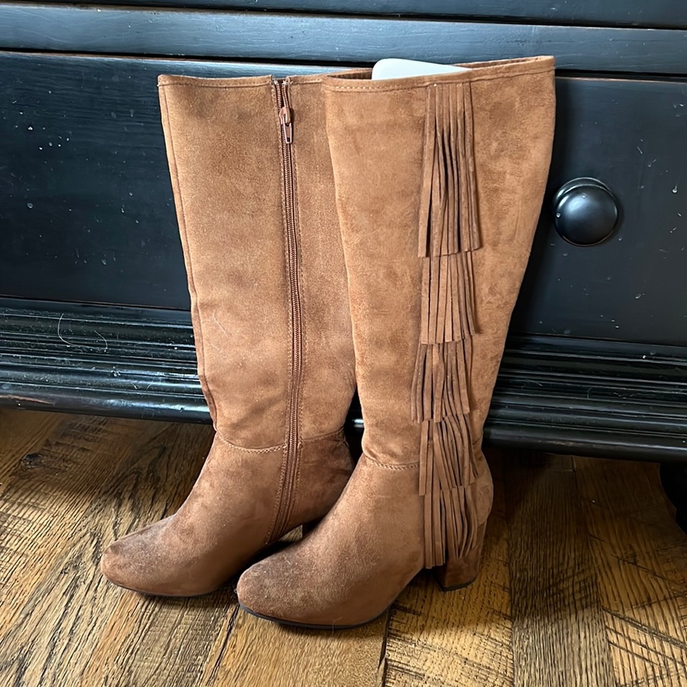 Brand new brown country boots